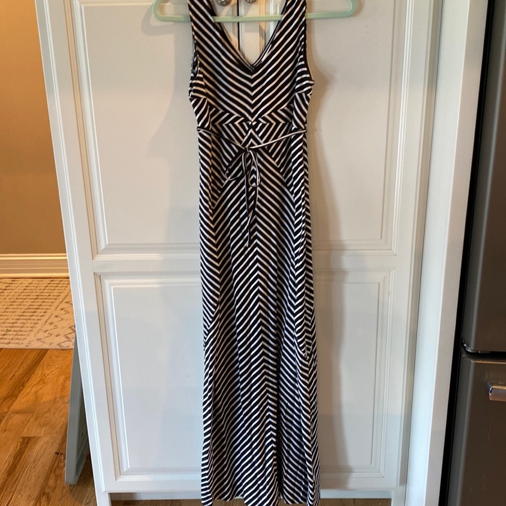 Motherhood maternity petite small dress